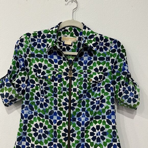 MICHAEL Michael Kors Rolled Up Sleeve Petite Zip Up Top - Picture 3 of 15